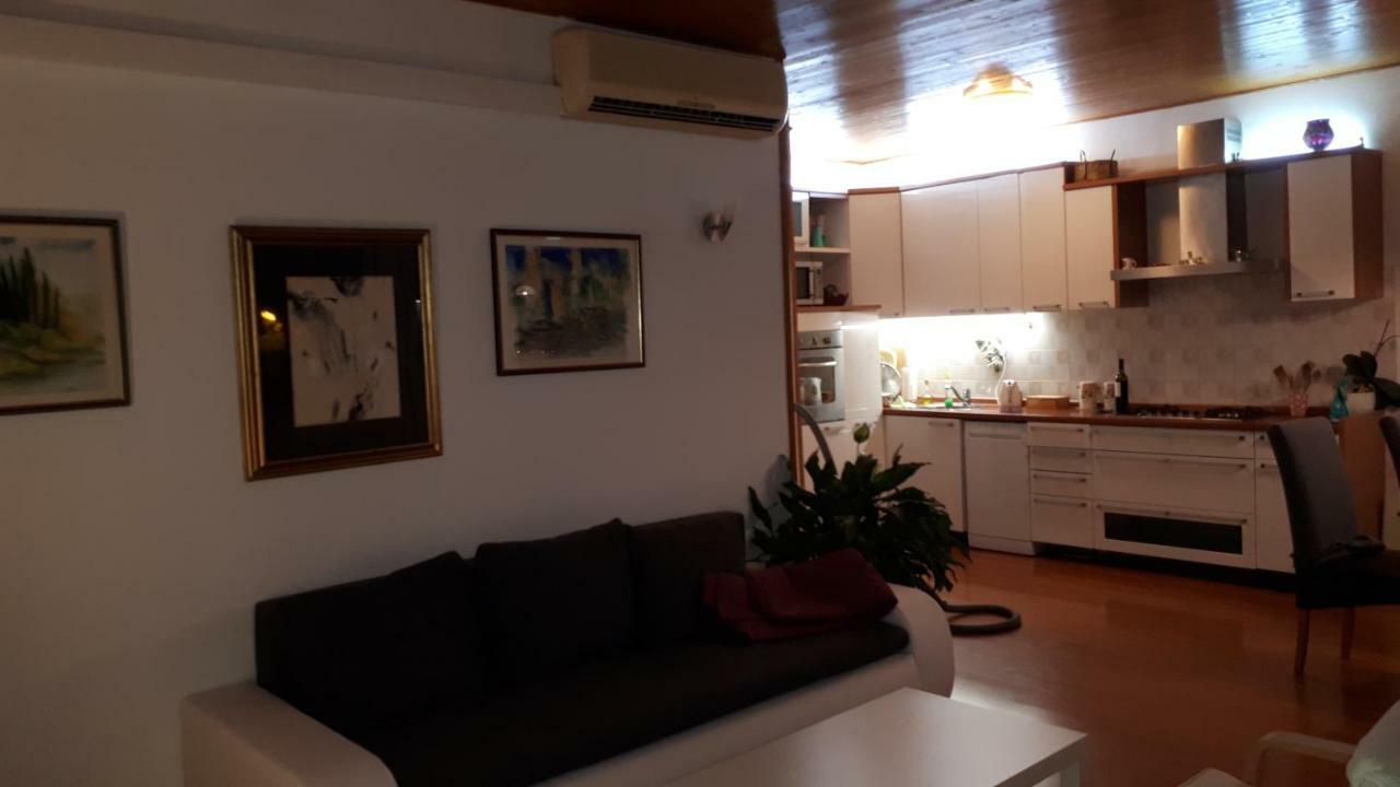 Best4You Apartment - Sea View - 70 M2 - 2 Bedrooms Dubrovnik Exterior foto
